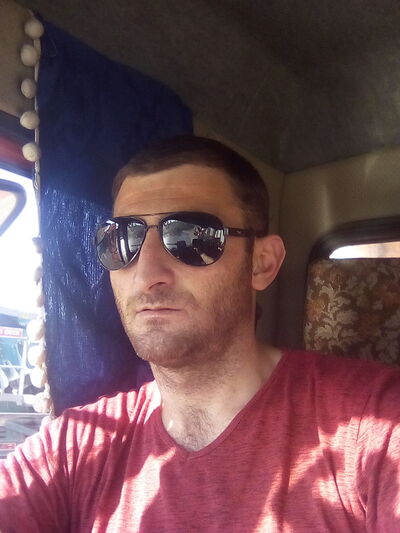  ,   Armen, 41 ,     , c 