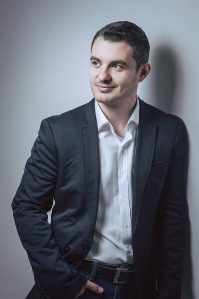  ,   Catalin, 27 ,   ,   , c , 