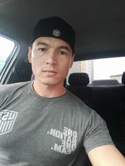  ,   Mustafo, 31 ,   ,   