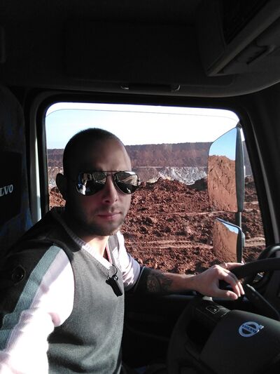  ,   Richard, 32 ,   ,   , c 