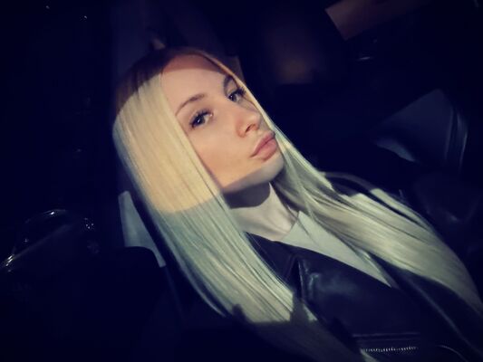  ,   Anastasiia, 20 ,   ,   