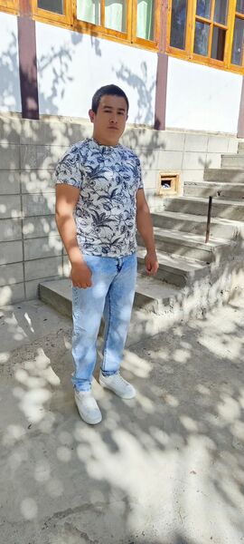   ,   Mudarris, 32 ,   ,   