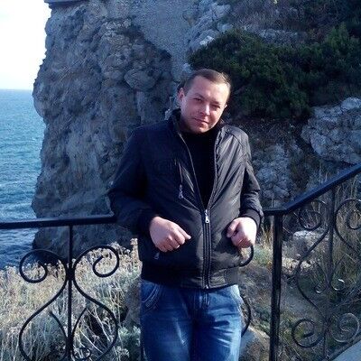  ,   Denis, 41 ,   ,   , c 