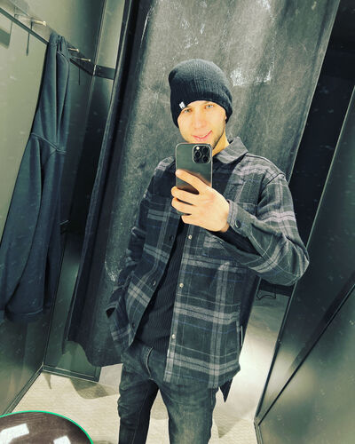   ,   Ozan, 25 ,   ,   