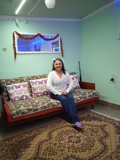  ,   Lana, 61 ,   ,   