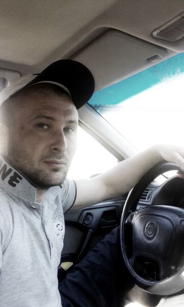  ,   Roman, 39 ,  
