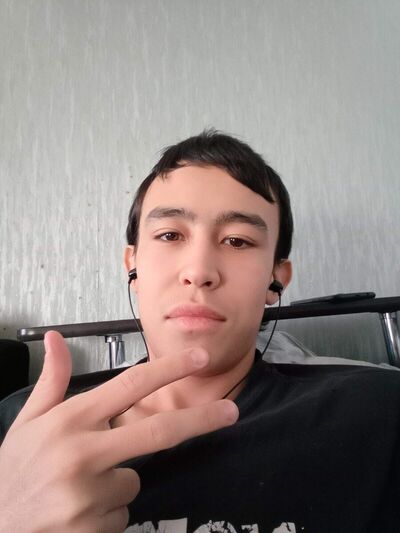  ,   Danir, 22 ,   ,   
