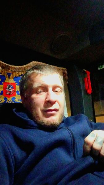  ,   Ivan, 42 ,   c 