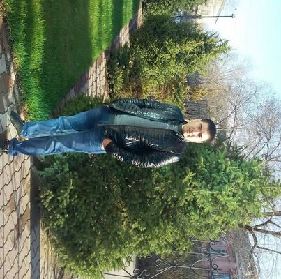  ,   Arman, 33 ,   ,   , c 