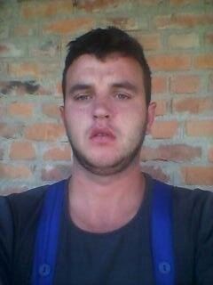  ,   Dima, 33 ,   