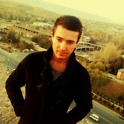  ,   Tehron, 31 ,   