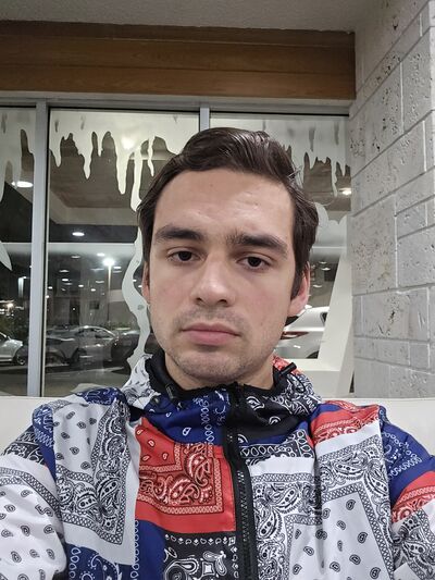  North Miami Beach,   Yegor, 24 ,   ,   