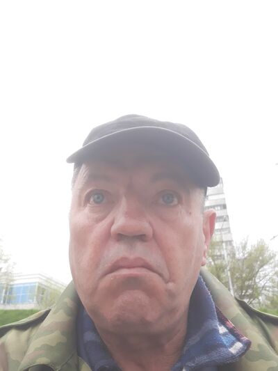  ,   Viktor, 60 ,   ,   