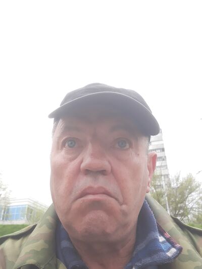  ,   Viktor, 59 ,   ,   