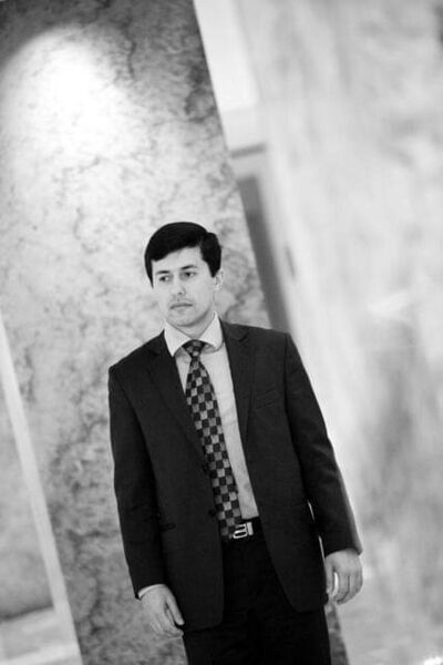  ,   Ruslan, 40 ,   ,   , c 