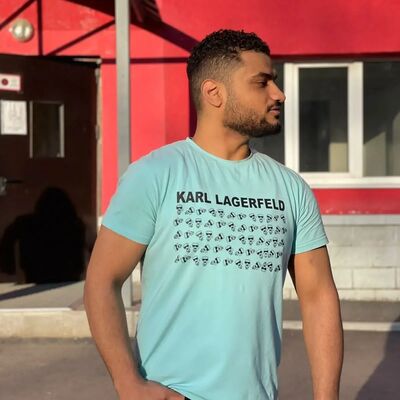 ,   Mukhammed, 27 ,   ,   , c , 