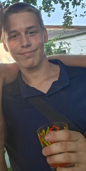  ,   Rodion, 19 ,   ,   