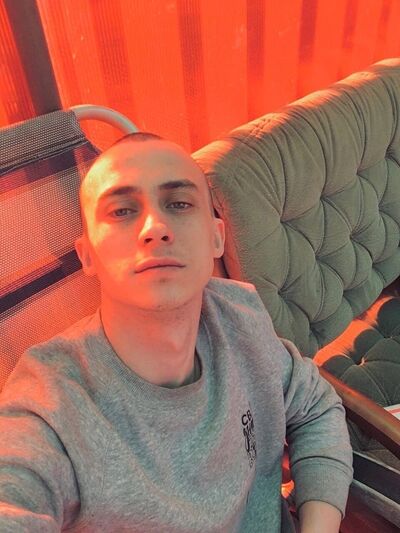  ,   Ivan, 33 ,   ,   