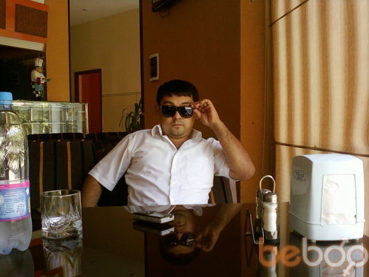  ,   Azizbek, 38 ,  