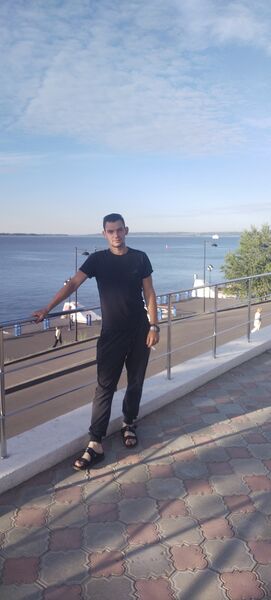  ,   Alexander, 25 ,   ,   