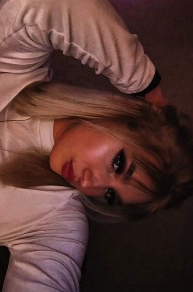  -,   Sofi, 21 ,     , c 