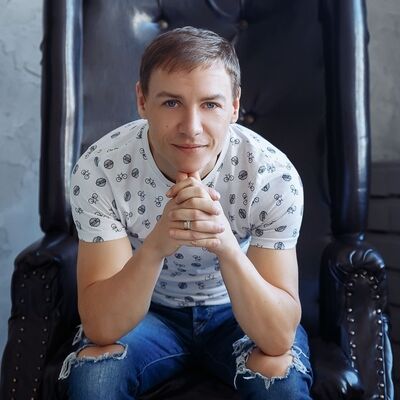  ,   Sviatoslav, 37 ,   ,   , c 