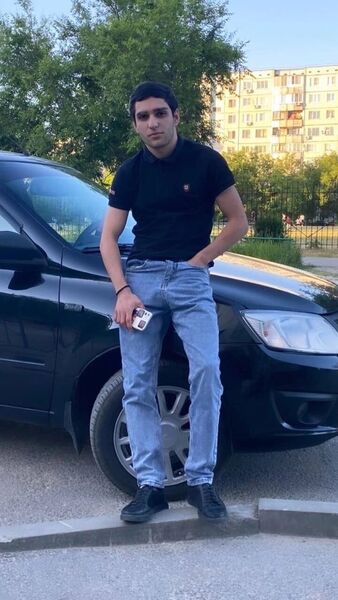  ,   Armen, 26 ,   ,   