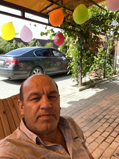  ,   Vardan, 49 ,   ,   