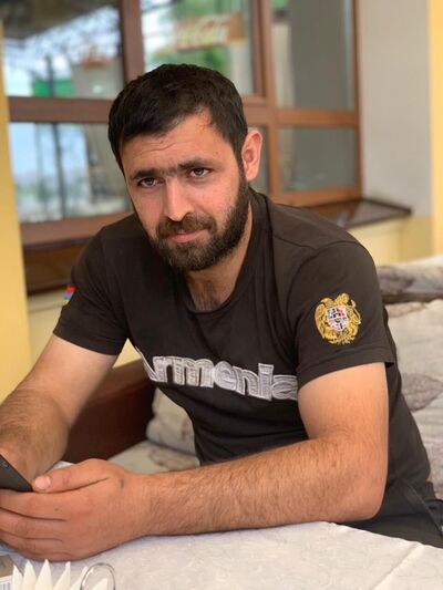  ,   Artur, 36 ,   ,   