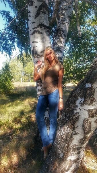  ,   Blondi, 42 ,   ,   , c 
