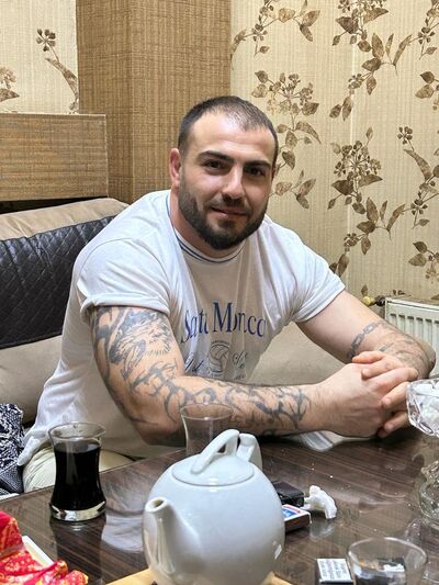  ,   Niko, 31 ,   ,   