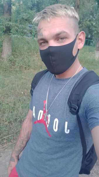   ,   Alexander, 32 ,   ,   , c , 