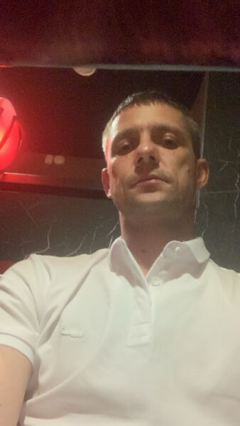  ,   Denis, 38 ,   ,   