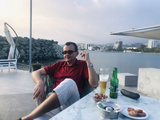  Limassol,   , 52 ,     , c 