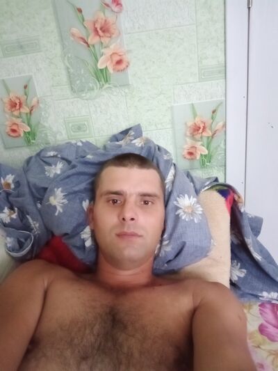  ,   Constantin, 35 ,   ,   