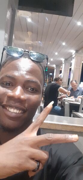  Bakau,   Michael R, 33 ,   ,   
