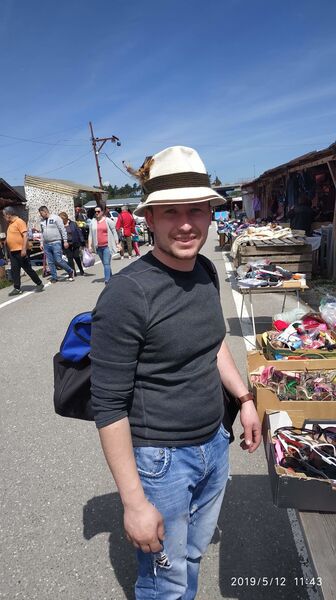  ,   Victor, 31 ,   ,   , c 