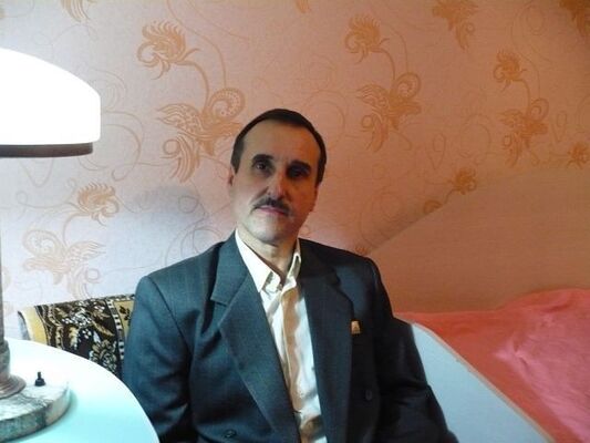  ,   Iuri, 61 ,   ,   , c 