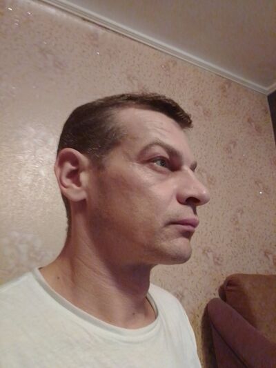 ,   Leonid, 49 ,   ,   , c 