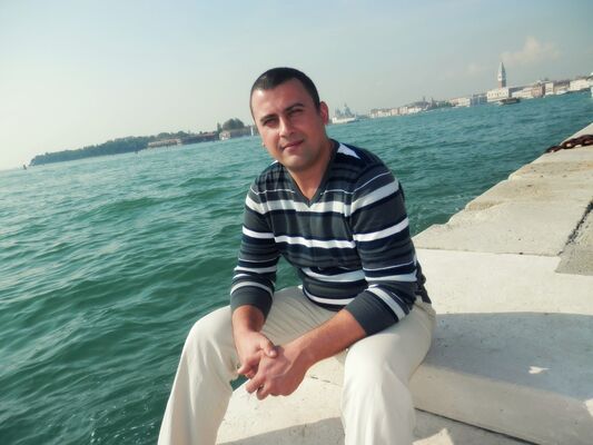  ,   Arkadie, 40 ,   