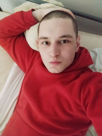  ,   Vitalik Ctus, 22 ,   ,   