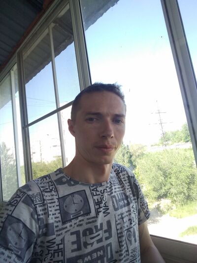  ,   Slava, 35 ,     