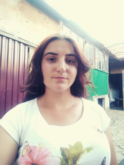 ,   Danka, 28 ,   ,   , c 
