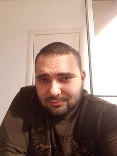  ,   Yura, 30 ,   ,   , c 