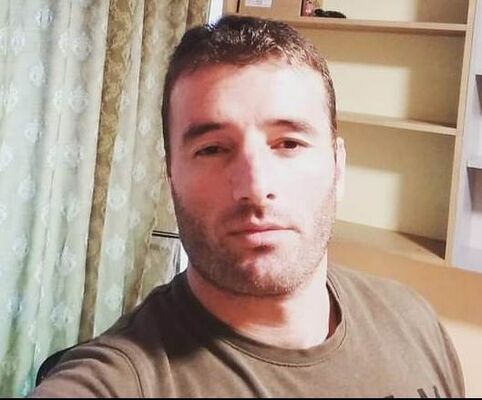 ,   Levan, 35 ,   ,   