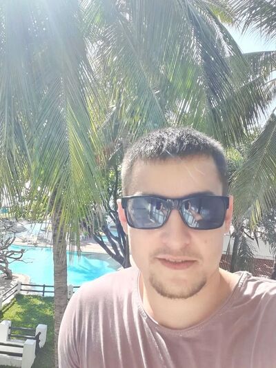  -,   Roman, 33 ,   ,   