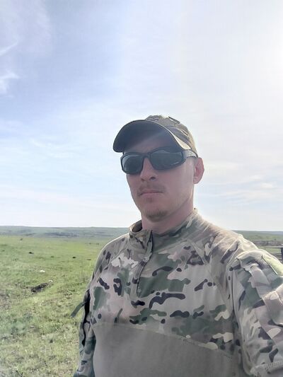  ,   Denis, 34 ,   ,   , c 