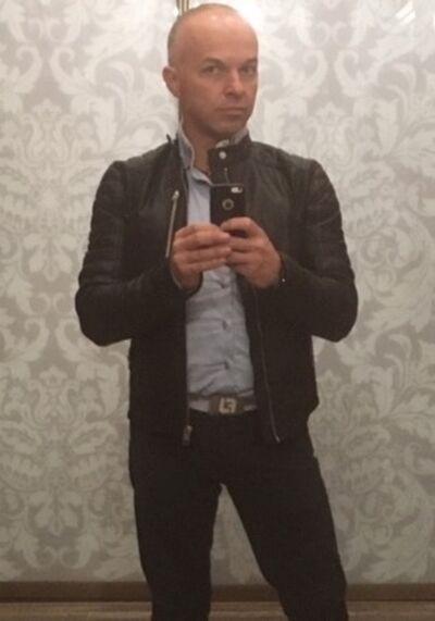  ,   NICO, 49 ,     , c 
