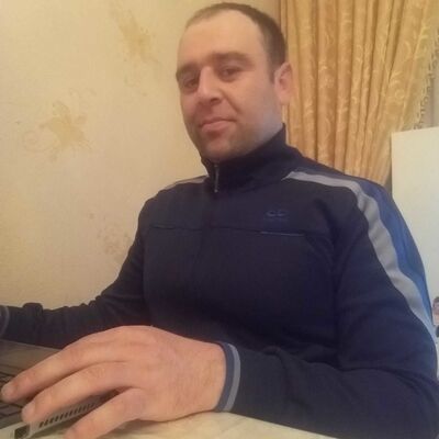  ,   Ruslan, 42 ,   ,   , c 