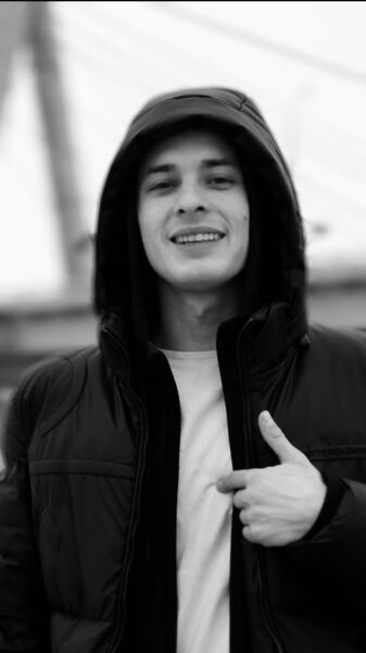  ,   Ali, 30 ,  